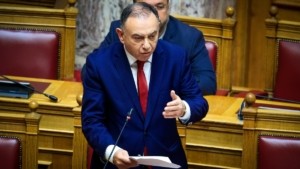 Κέλλας για ευλογιά: “Ζητούμε τη συνεργασία όλων” – Ολικό μπλόκο στις μετακινήσεις και αυστηροί έλεγχοι