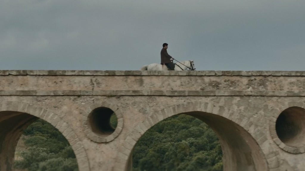 17 Κλωστές SPOILER – Κυριακή (1/12): Ο Καστελάνης μετά τη φυλακή, βιοπορίζεται ως λυράρης