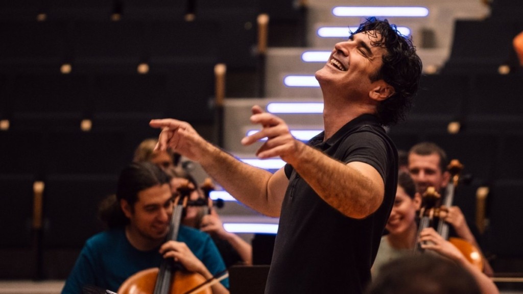 Maestro: Θα υπάρξει τέταρτος κύκλος; – Τι απαντάει ο Χριστόφορος Παπακαλιάτης