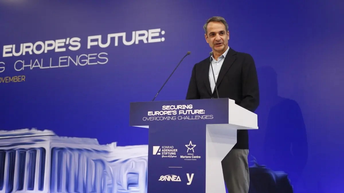 Μητσοτάκης στο συνέδριο της νεολαίας του ΕΛΚ: Πρώτη προτεραιότητα η δημιουργία θέσεων εργασίας, ιδίως για τους νέους