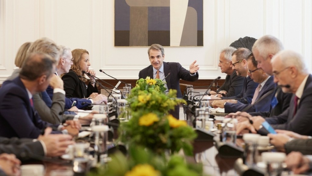 Συνάντηση Μητσοτάκη με ανώτατα στελέχη ευρωπαϊκών χημικών βιομηχανιών – Έμφαση στο κόστος της ενέργειας