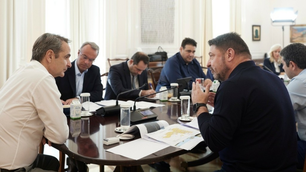 Ευρεία σύσκεψη στο Μαξίμου για τα μέτρα αντιπλημμυρικής προστασίας της Αττικής