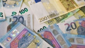 Προϋπολογισμός: Στα 9,4 δισ. το πρωτογενές πλεόνασμα στο 9μηνο – Μεγάλη ώθηση στα κρατικά έσοδα και οι εισπράξεις φόρων