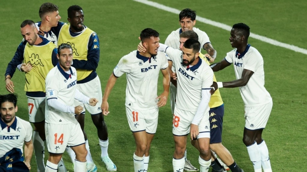 ΟΦΗ – Athens Kallithea 2-2: Μοιρασιά σε χορταστικό παιχνίδι στο «Γεντί Κουλέ»