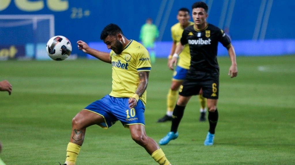 Παναιτωλικός – Άρης 2-1: Τον «μπλόκαρε» στο Αγρίνιο ο Μπελεβώνης