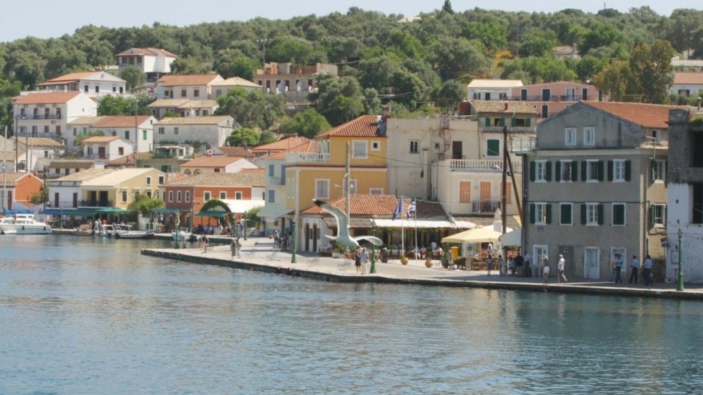 Το νησί των Παξών εκπέμπει SOS για την κτηματογράφηση