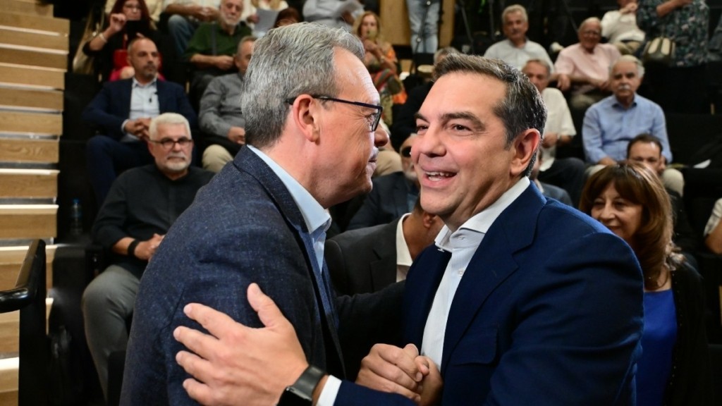 Δημοσκόπηση Real Polls: 70,2% λέει “όχι” σε νέο κόμμα Τσίπρα – 19,9% θα ψήφιζε ΠΑΣΟΚ με διαφορετικό αρχηγό