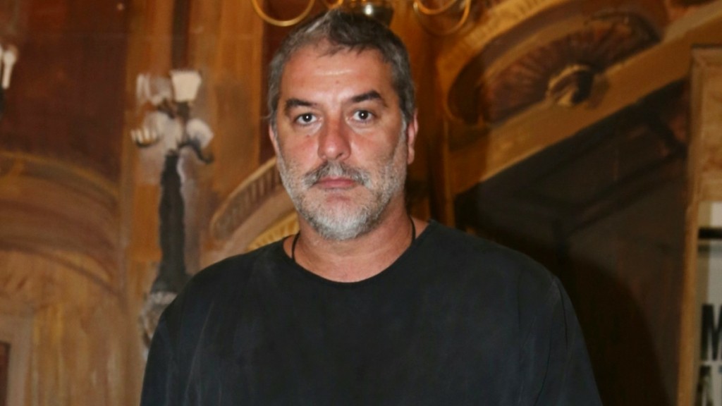 Βασίλης Μπισμπίκης: Η αλλαγή στην εμφάνισή του – Για τις ανάγκες ενός ρόλου που θα υποδυθεί (vid)