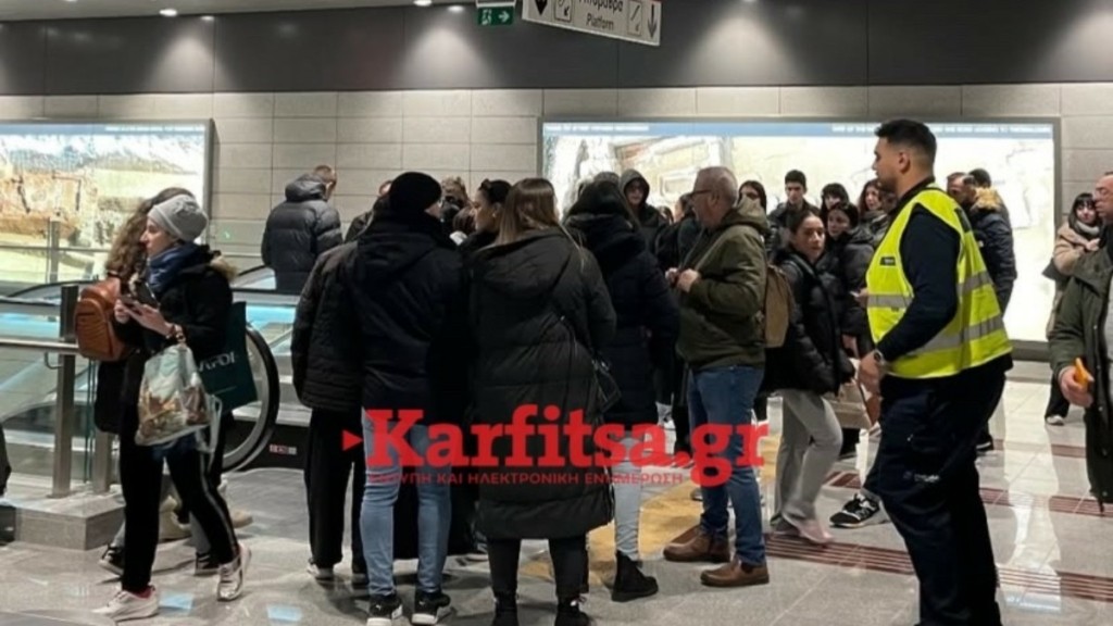 Θεσσαλονίκη: Ακινητοποιήθηκε ξανά συρμός του Μετρό (pic)