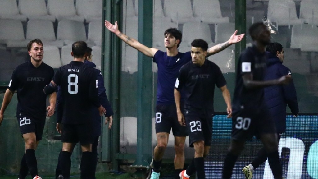 Super League: Πού θα δείτε τα τρία κρίσιμα ματς των πλέι άουτ