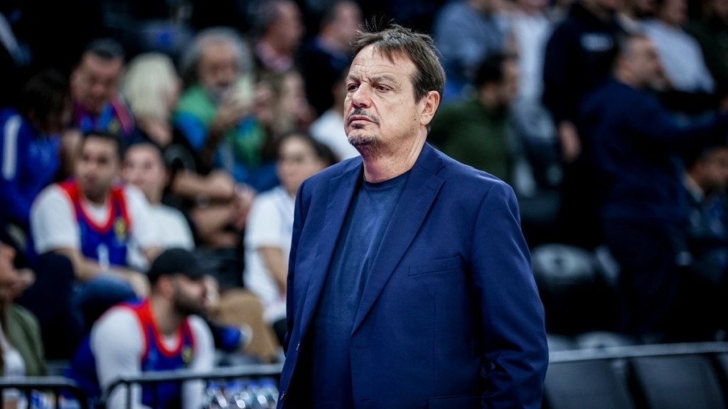 Εφές – Παναθηναϊκός: «Με αεροπλάνο θα επιστρέψουμε αύριο» είπε ο Αταμάν
