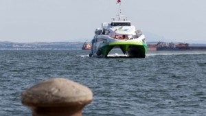Μηχανική βλάβη στο Flying Cat III με δρομολόγιο Πειραιάς-Πόρος-Ύδρα-Ερμιόνη-Σπέτσες