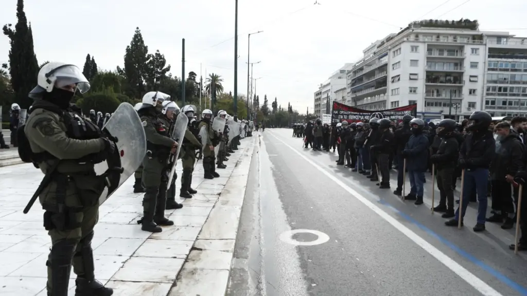 Επέτειος δολοφονίας Γρηγορόπουλου: 28 προσαγωγές στο κέντρο της Αθήνας