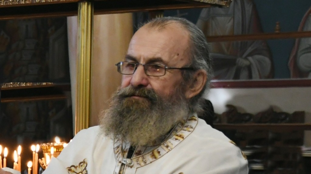Θλίψη στη Λάρισα: Εντοπίστηκε νεκρός στο σπίτι του ο ιερέας του Μεγαλόβρυσου