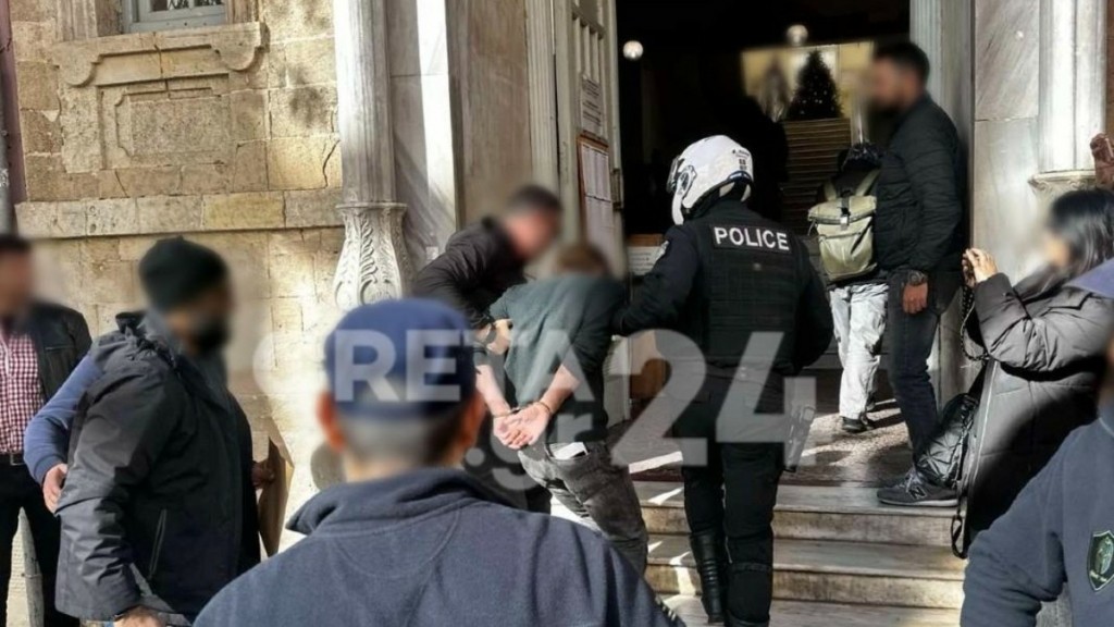 Ηράκλειο: Στα δικαστήρια ο 33χρονος Γάλλος που σκότωσε την 36χρονη Ράνια – “Θα φτάσει το μαχαίρι στο κόκκαλο” λέει η οικογένειά της