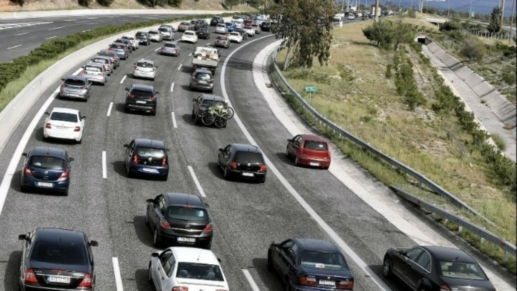 Αυξημένα τα μέτρα της Τροχαίας από σήμερα ενόψει των εορτών