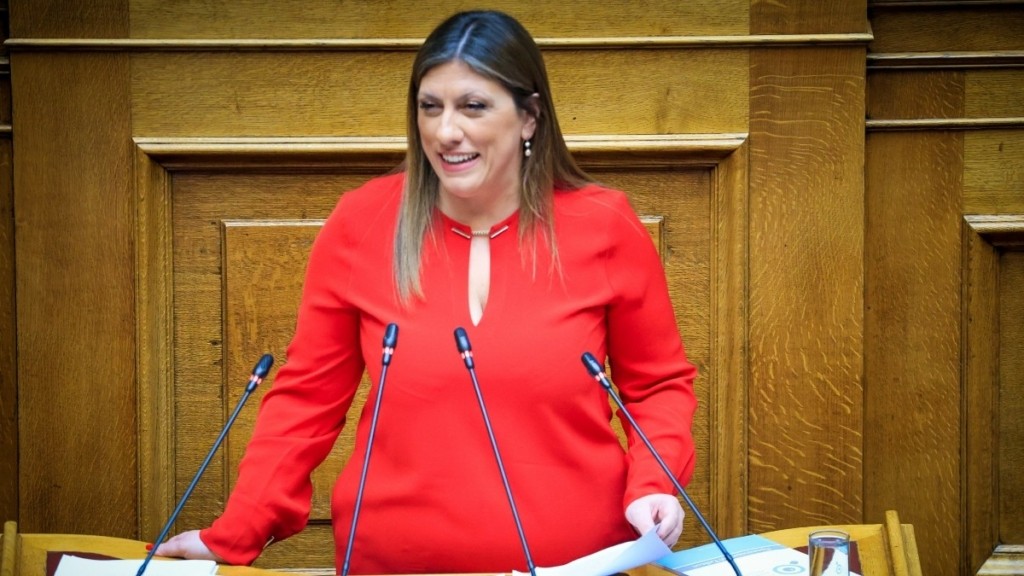 Κωνσταντοπούλου: “Προετοιμάζομαι κάθε μέρα και δουλεύω σκληρά για να γίνω η πρώτη γυναίκα πρωθυπουργός”