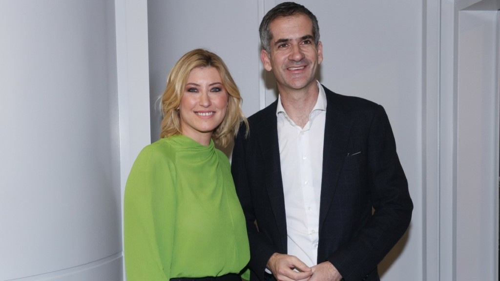 Σία Κοσιώνη για Κώστα Μπακογιάννη: «Εγώ βάζω όρια στον γιο μας και εκείνος τα “σπάει”»