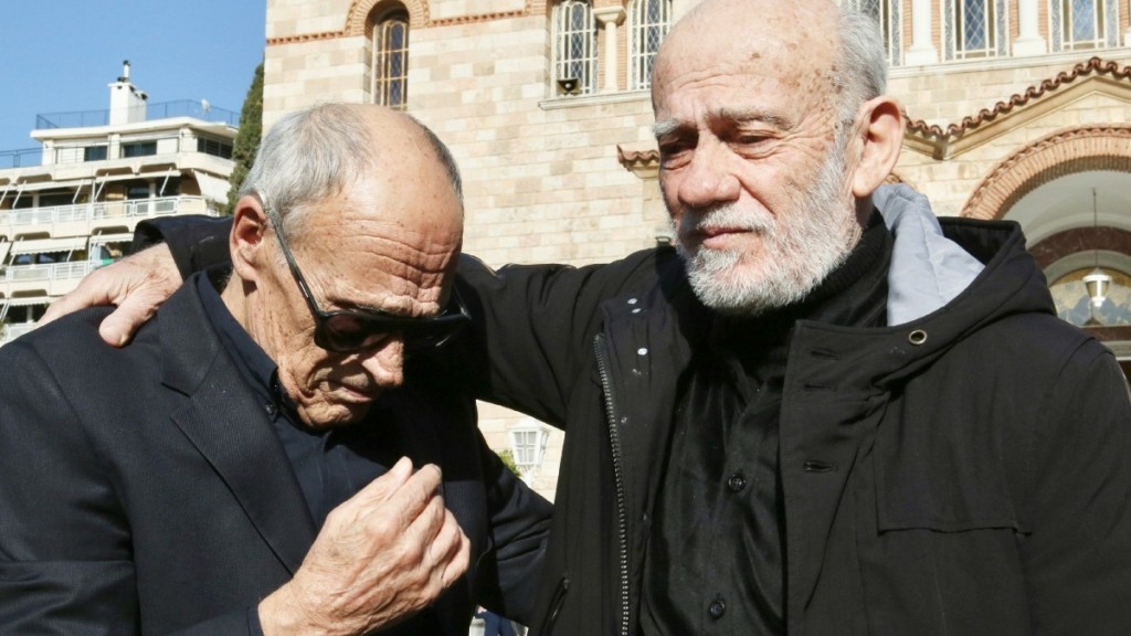 Κώστας Χαρδαβέλλας: Οι «Ρεπόρτερς» Γιώργος Λιάνης και Γιάννης Δημαράς αποχαιρετούν τον δημοσιογράφο