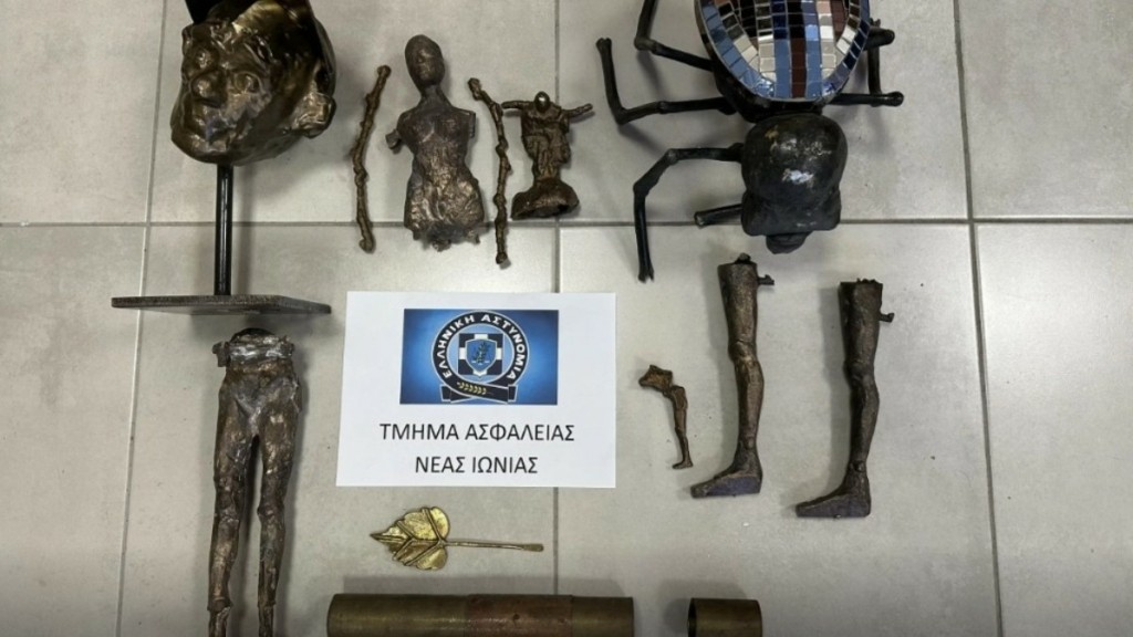 Νέα Ιωνία: Χειροπέδες σε δύο άτομα για διακεκριμένες κλοπές έργων τέχνης από εργαστήριο γλυπτικής