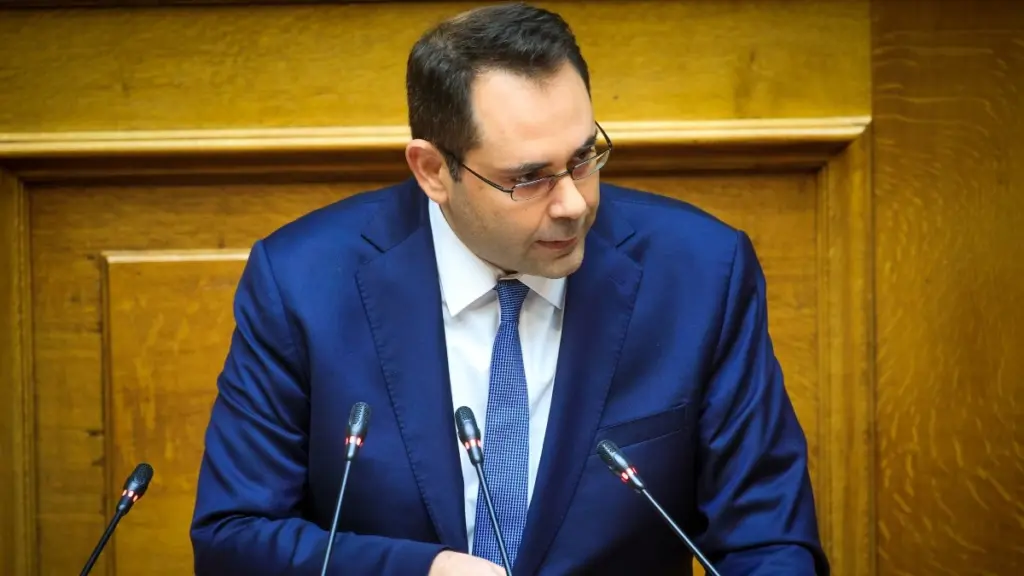 Πετραλιάς: Πλέον είμαστε ελεύθεροι να δείξουμε ότι είμαστε υπεύθυνοι