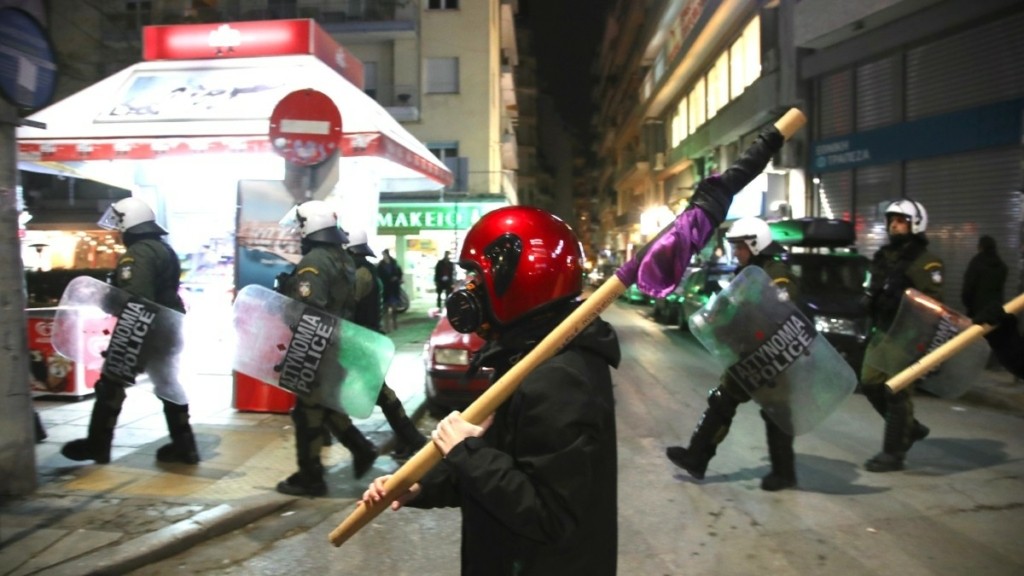 Θεσσαλονίκη: Στις 112 οι συλλήψεις από τα χθεσινά επεισόδια – Τρεις ανήλικοι