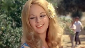 Στα αζήτητα το θρυλικό διαμέρισμα της Αλίκης Βουγιουκλάκη στη Στησιχόρου – Μειώθηκε η τιμή πώλησης