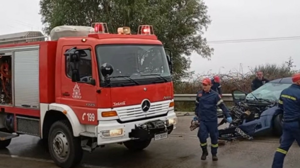 Αγρίνιο: Νεκρή γυναίκα σε τροχαίο δυστύχημα –   Εκσφενδονίστηκε από το παρμπρίζ