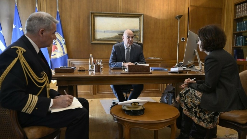 Ν. Δένδιας: Ζήτησε ενημέρωση από την Πρέσβη της Γαλλίας για την πιθανή πώληση πυραύλων METEOR στην Τουρκία