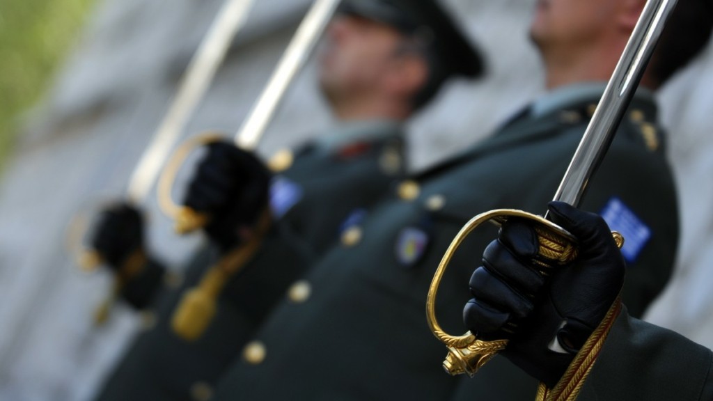 Το πρωί της Παρασκευής 28/3 οι ανακοινώσεις για τις αυξήσεις στις Ένοπλες Δυνάμεις