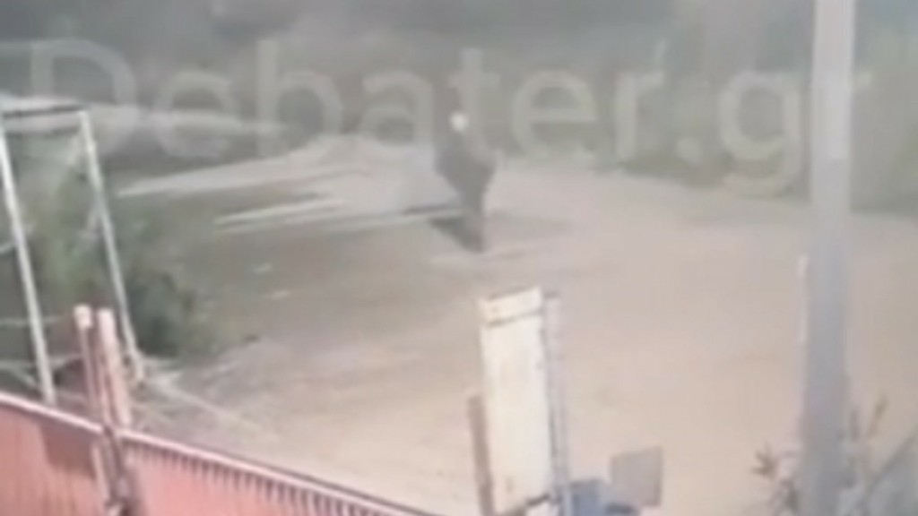 Απίστευτο! Του έχουν κλέψει το αυτοκίνητο στην Ηλεία και το βλέπει 10 ημέρες να κινείται και να περνάει από διόδια (pic+vid)