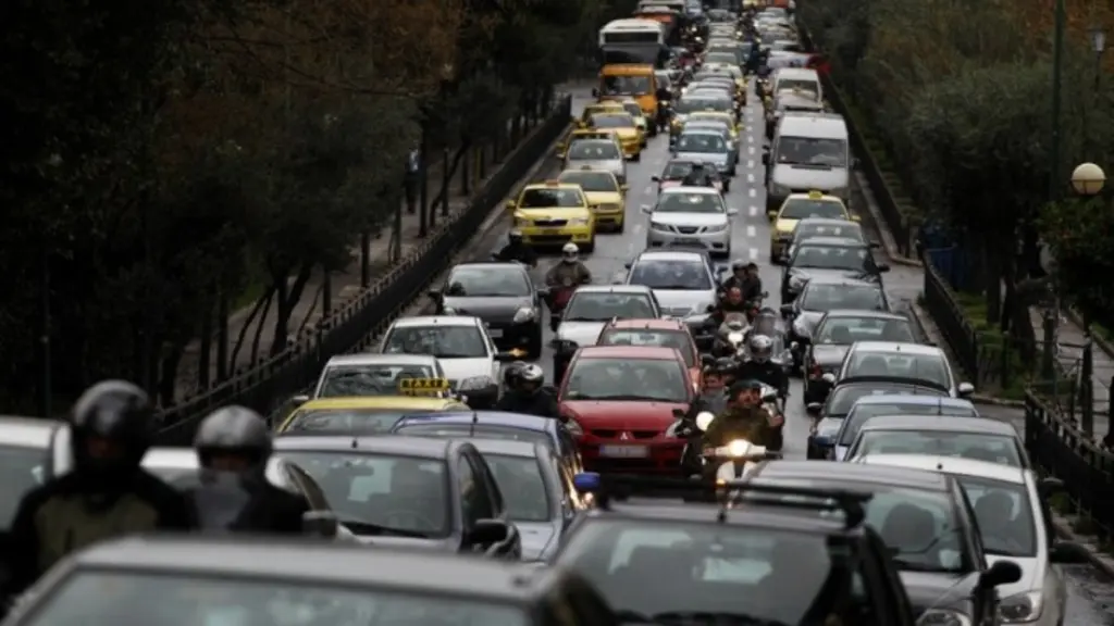 Κίνηση: Καθυστερήσεις στον Κηφισό λόγω ακινητοποιημένου φορτηγού