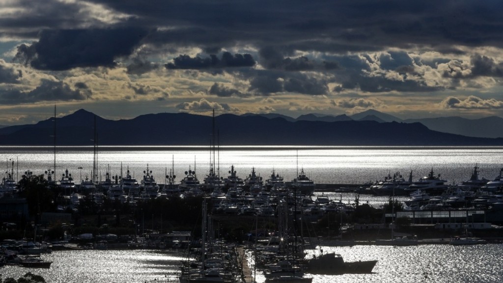 ΠΕΠ: Καταγγελία για προσπάθεια απόλυσης εργαζόμενης σε σκάφος – Είναι τεσσάρων μηνών έγκυος
