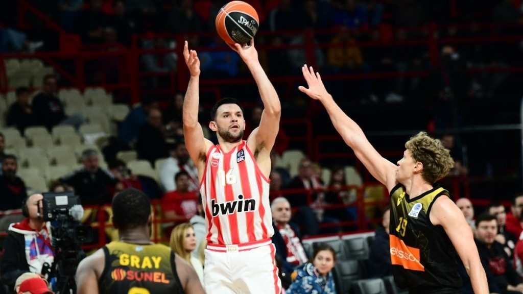 Συνεχίζεται η δράση στο Final 8 με Ολυμπιακό, ΠΑΟΚ και ΑΕΚ να ρίχνονται στη μάχη
