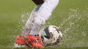 Αθλητικές μεταδόσεις: Πού θα δείτε Μάντσεστερ Γιουνάιτεντ, Μίλαν και Super League