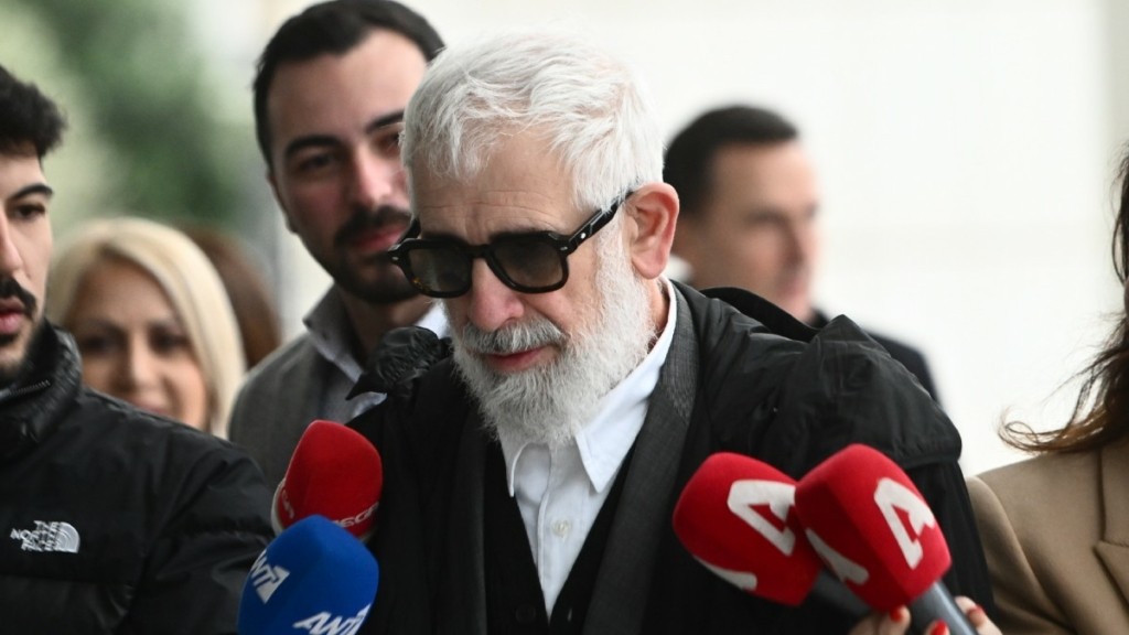 Πέτρος Φιλιππίδης: Συνεχίζεται σήμερα η δίκη του ηθοποιού – Ένταση στο Εφετείο Αθηνών