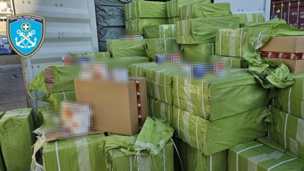 Πειραιάς: Κατασχέθηκαν πάνω από 9 εκ. λαθραία τσιγάρα σε κοντέινερ στο Σταθμό Εμπορευματοκιβωτίων