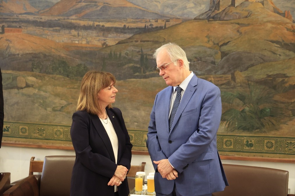 Σακελλαροπούλου: Συνεχάρη τον Τασούλα για την εκλογή του στην Προεδρία της Δημοκρατίας