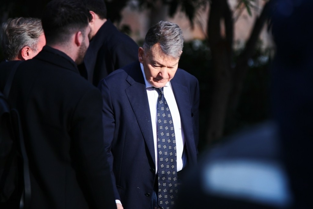 Αλέξης Κούγιας: «Δεν θα επιτραπεί να μετατρέψετε τις ενδεχομένως τελευταίες στιγμές του σε ένα reality» λένε τα παιδιά του