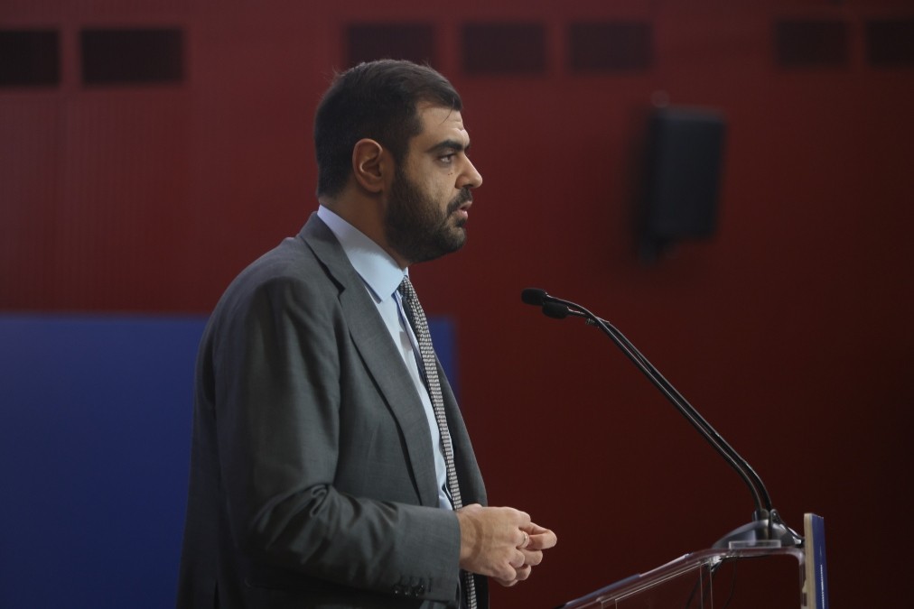 Μαρινάκης κατά Κωνσταντοπούλου: “Ψάχνει δικαιολογίες γιατί στέρησε από δύο γυναίκες την είσοδο στη Βουλή”