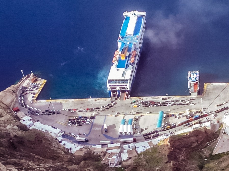 Νέοι ισχυροί σεισμοί κοντά στα 5 Ρίχτερ στην Αμοργό – Ασταμάτητη η σεισμική ακολουθία – Μαζική φυγή από τη Σαντορίνη