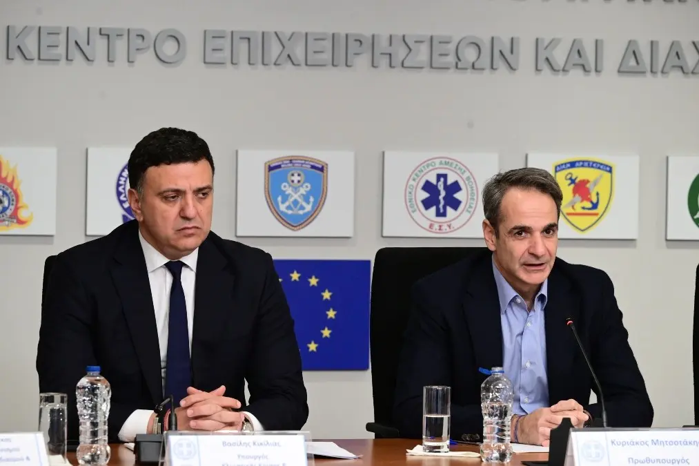 Εκτάκτως στη Σαντορίνη την Παρασκευή Μητσοτάκης και Κικίλιας