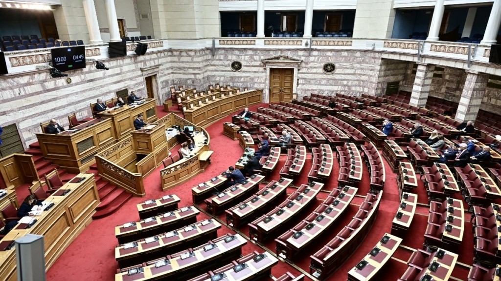 Τέμπη: Στη Βουλή δικογραφία κατά του Κυριάκου Μητσοτάκη και υπουργών