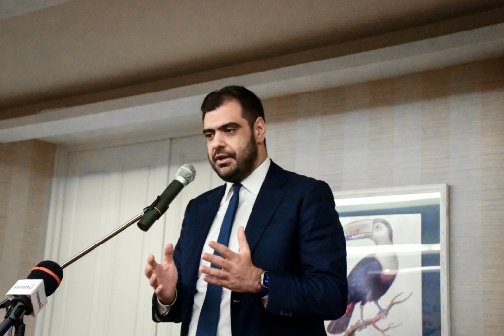 Μαρινάκης για Τέμπη: “Στο δυστύχημα συνέδραμαν ανθρώπινα λάθη – Δεν αντιδικήσαμε με τους συγγενείς”