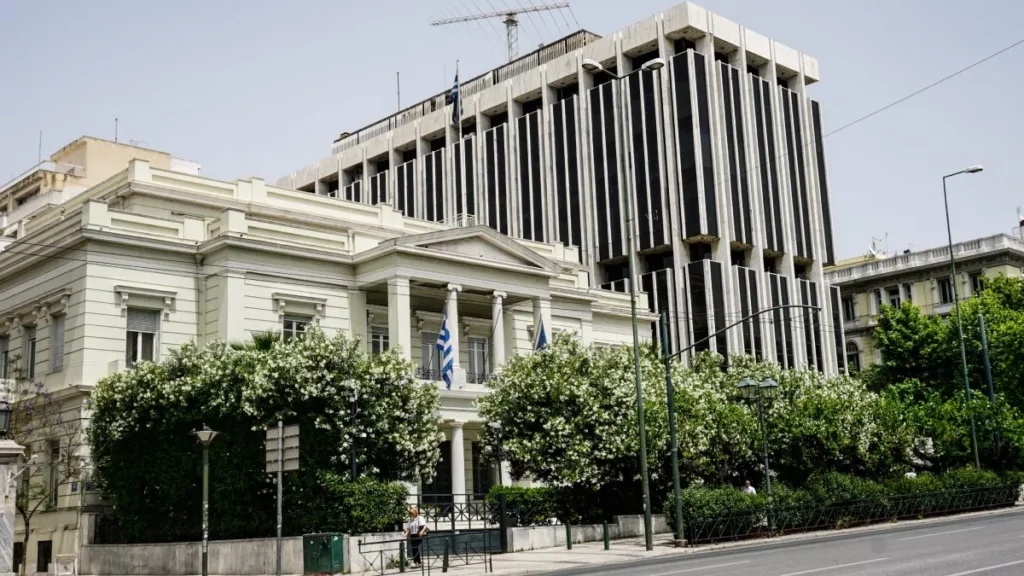 ΥΠΕΞ: Πέθανε ο Πρέσβης ε.τ., Ιωάννης Γεννηματάς