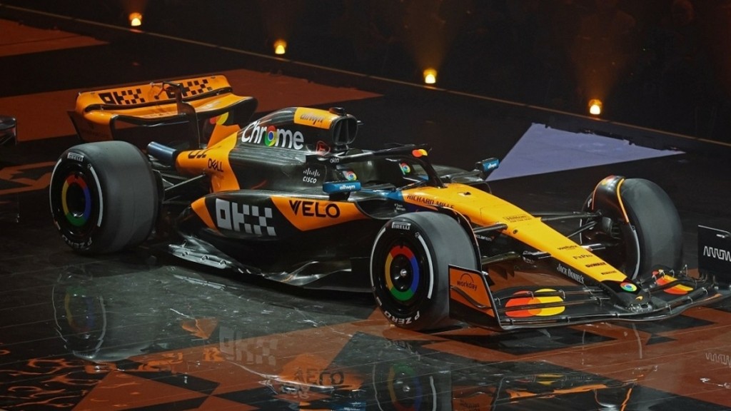 McLaren και Allwyn μαζί στην παρουσίαση της ομάδας στην O2 Arena