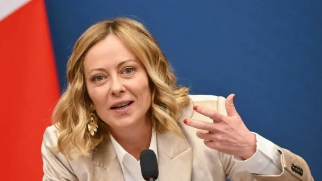 Τζόρτζια Μελόνι: Τηλεφωνική επικοινωνία με τον Φρίντριχ Μερτς