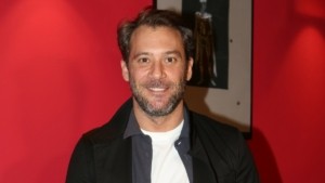 Αντίνοος Αλμπάνης: «Το σώμα δεν ανήκε πια σε μένα, πονούσε μόνο του» – H συγκλονιστική ανάρτηση για τον καρκίνο