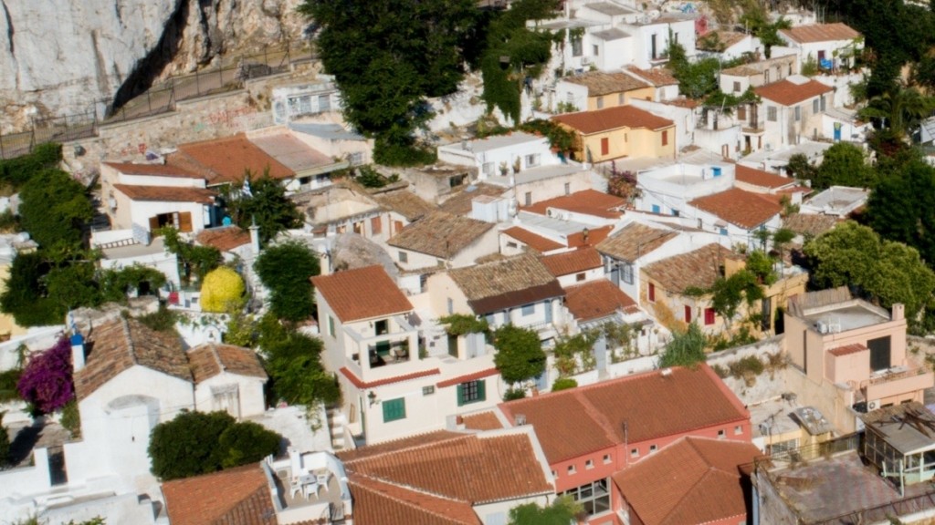 Σε κατάσταση έκτακτης ανάγκης η Ανάφη λόγω της σεισμικής δραστηριότητας