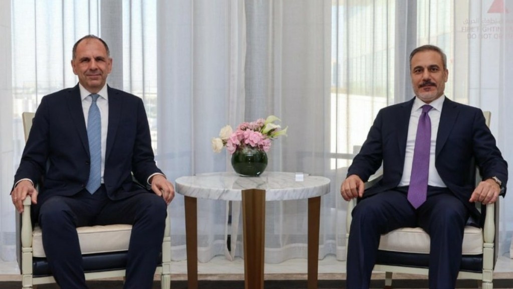 Συνάντηση Γεραπετρίτη – Φιντάν στο Κατάρ: Στο επίκεντρο οι διμερείς σχέσεις των δύο χωρών